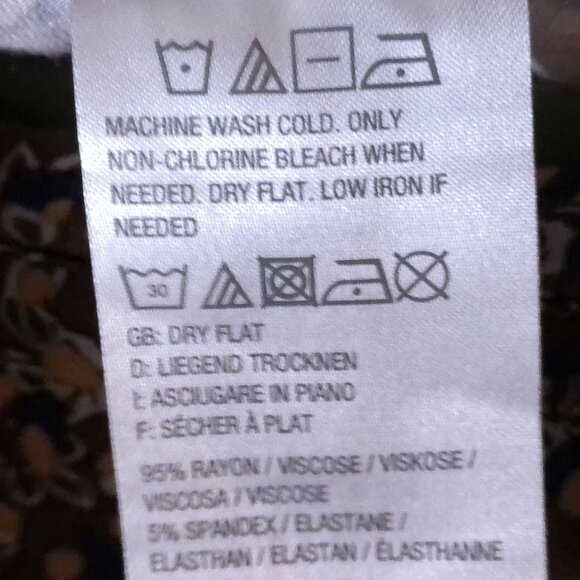 LoGo Merlot Tunic with Blue and Gold Abstract Floral Print - Picture 4 of 6